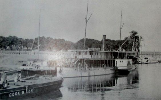Ποταμόπλοια στο Νείλο